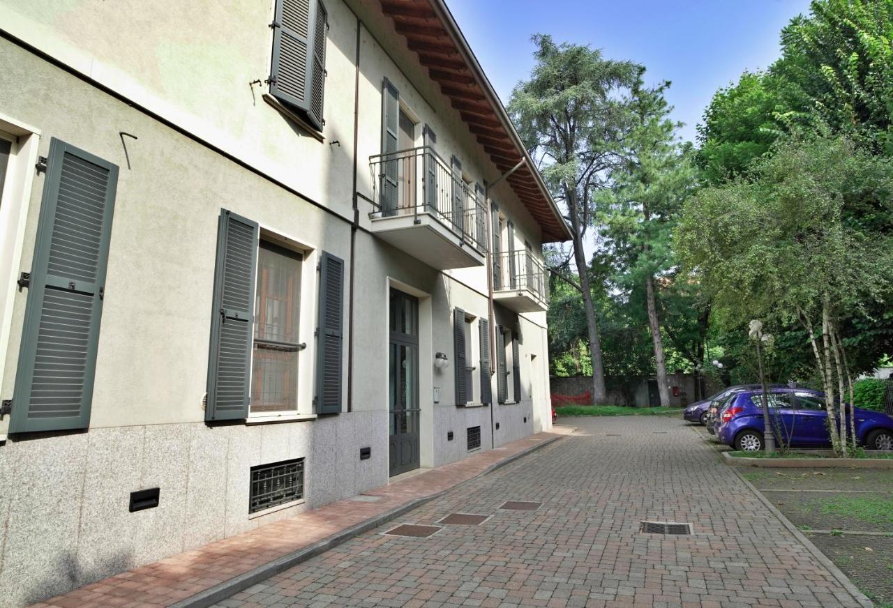 Best Way Rent - Incantevoli Appartamenti Sul Naviglio Della Martesana Mailand Exterior foto